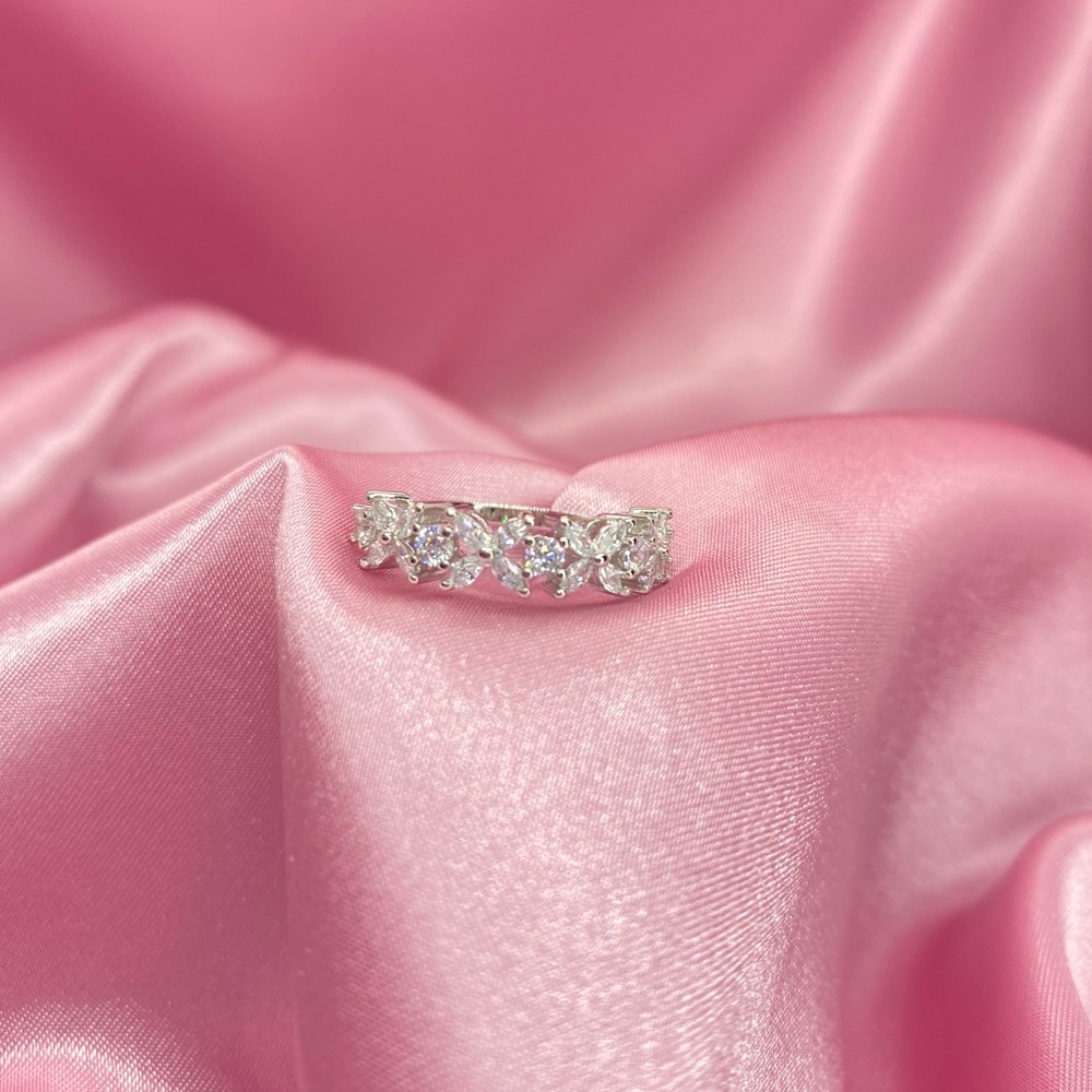 Snowflake Ring